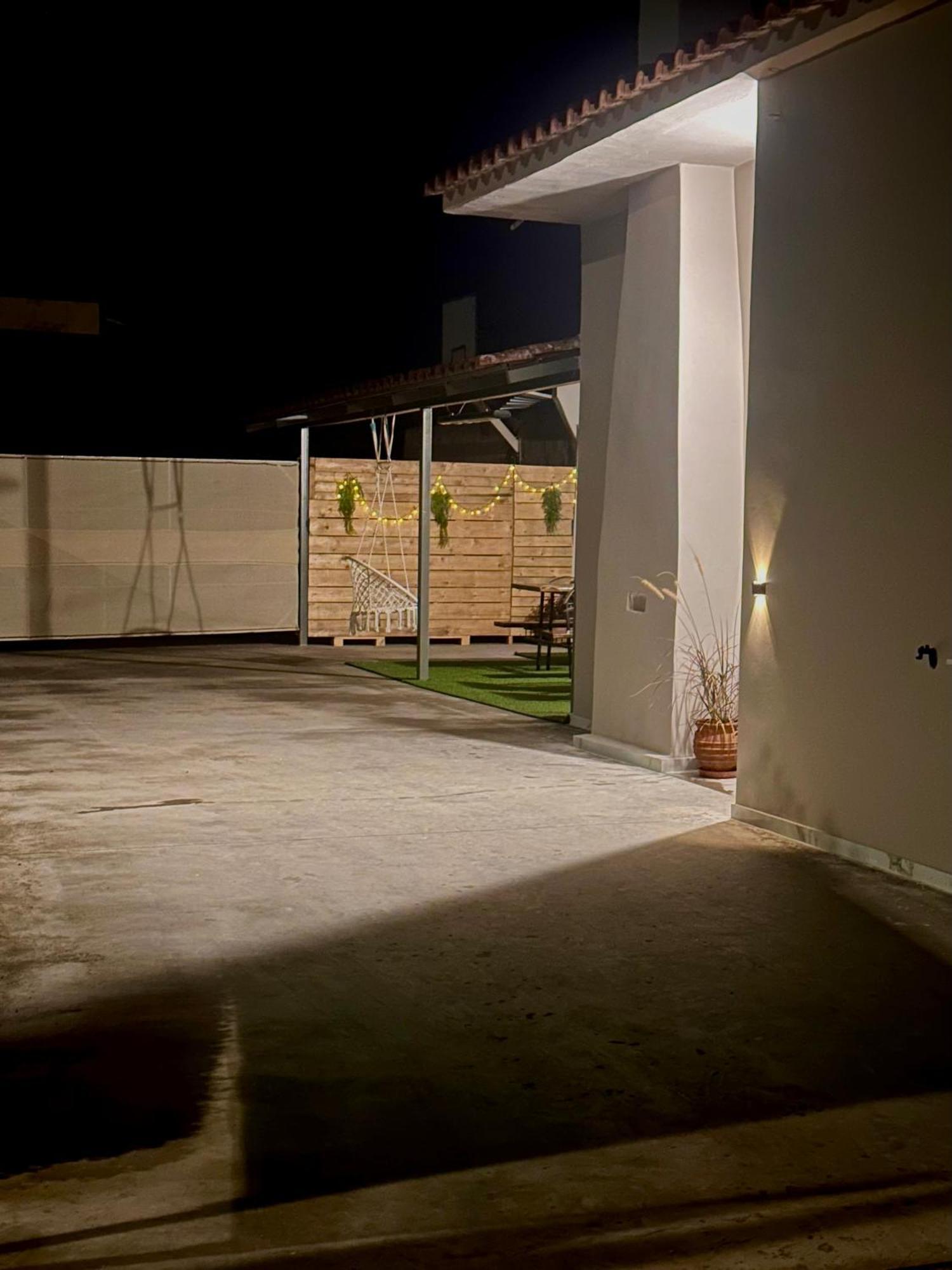 Koutsopodhi Aura Houseヴィラ エクステリア 写真